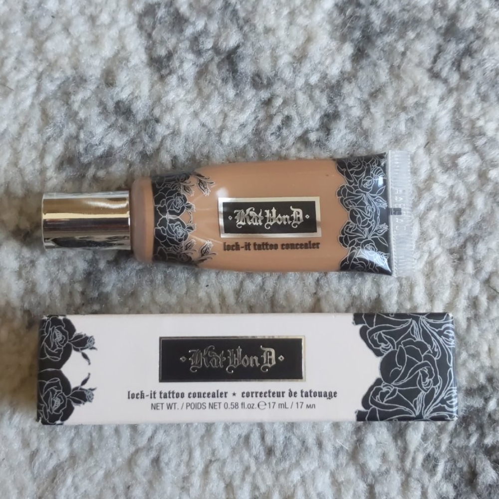 Kat Von D Lock-It Tattoo Concealer